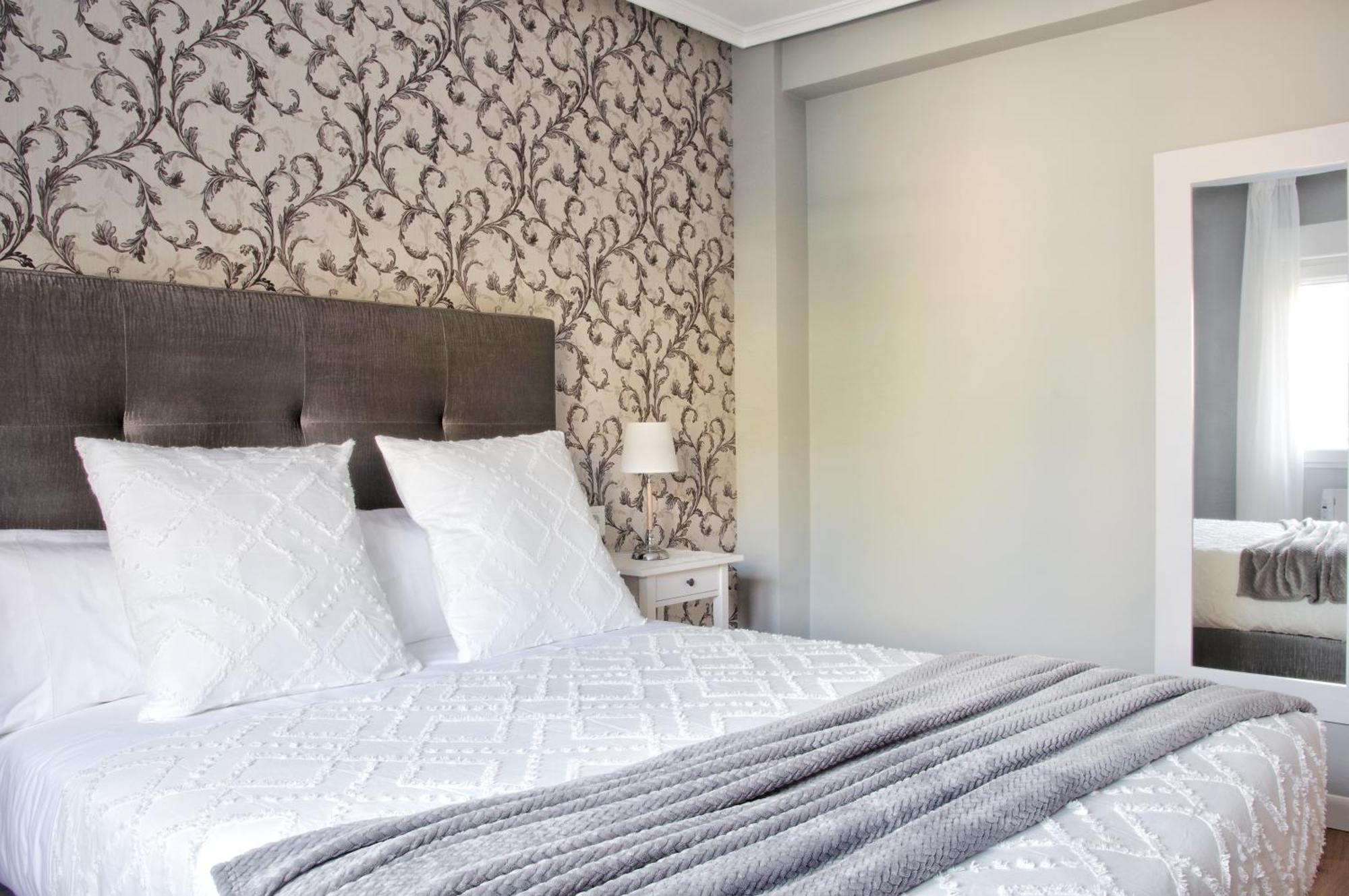 Apartamentos Bahia San Lorenzo Gijon Ngoại thất bức ảnh